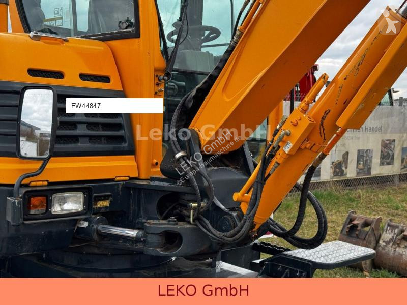 Skovl Hyundai Robex 55W-9A Mit Drei Löffeln