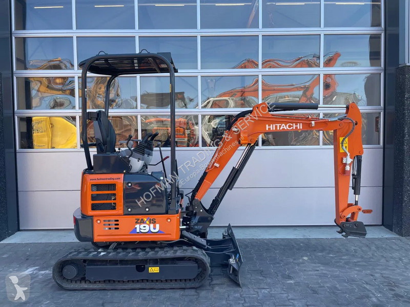 Escavadora Hitachi ZX19-6