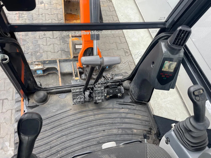 Graafmachine Hitachi ZX19-6