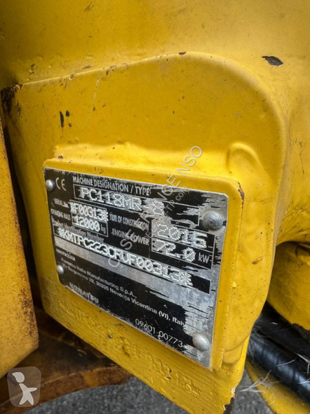 Escavatore Komatsu MR-8