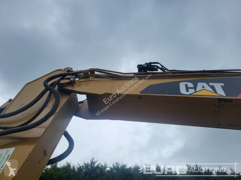 Excavator Caterpillar