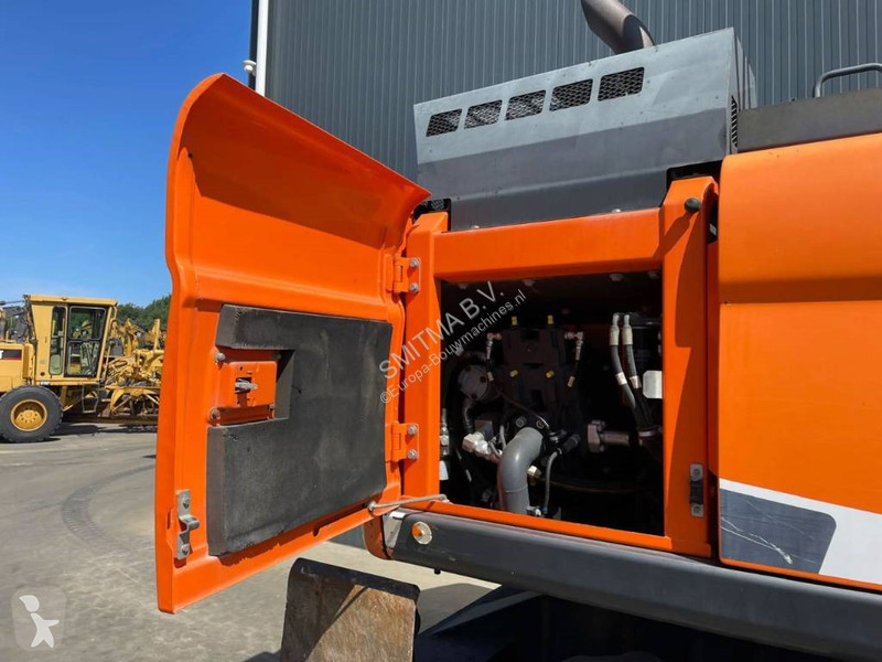 جرافة Doosan -5