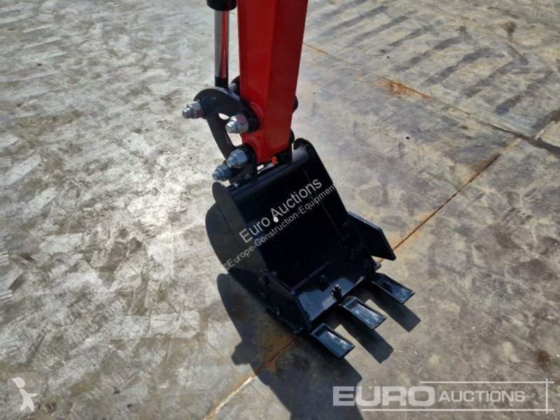Escavadora JPC HT12