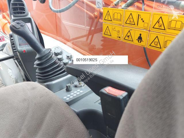 Excavadora Hitachi 0LC-6 + Demarec DXS-50