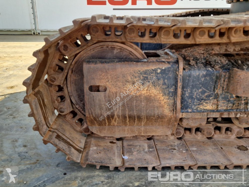 جرافة JCB 220X LC