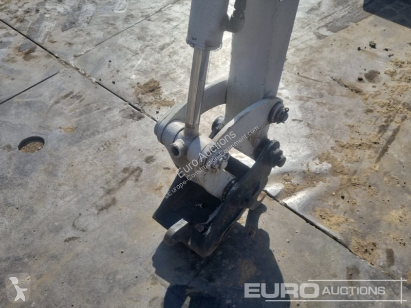 Skovel Takeuchi TB216