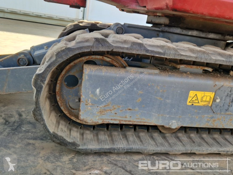 Escavadora Takeuchi TB216