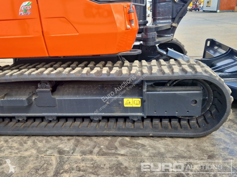 Escavatore Kubota KX080-4A