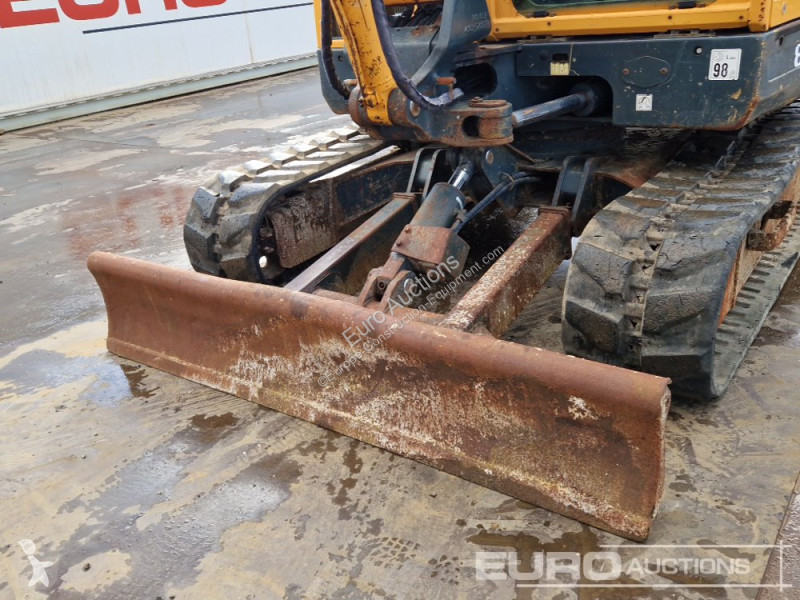Lopatový nakládač Hyundai R80CR-9