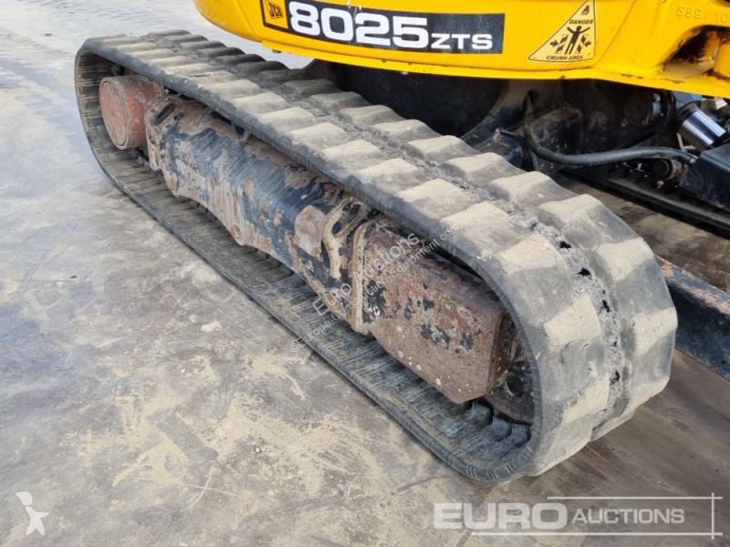 Escavatore JCB