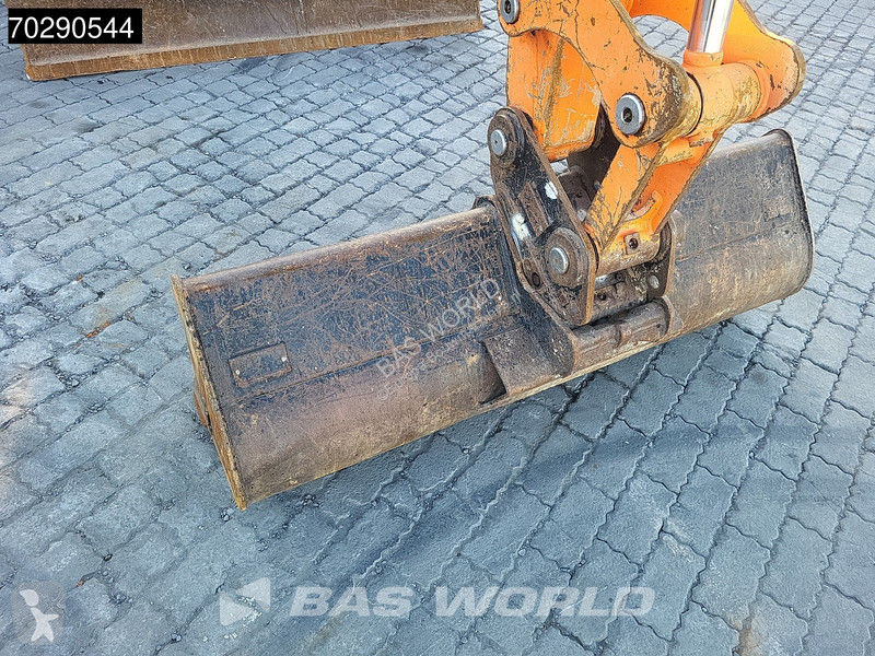Escavadora Doosan DX63-3
