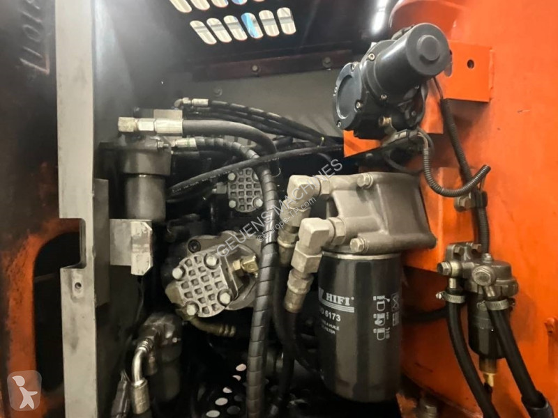 Excavator Hitachi