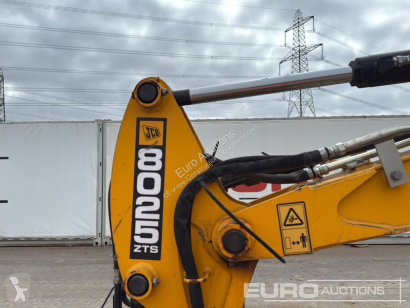 Excavator JCB L