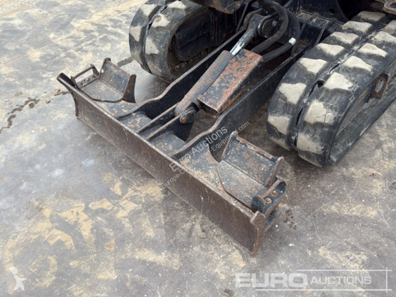 جرافة JCB 16C-1