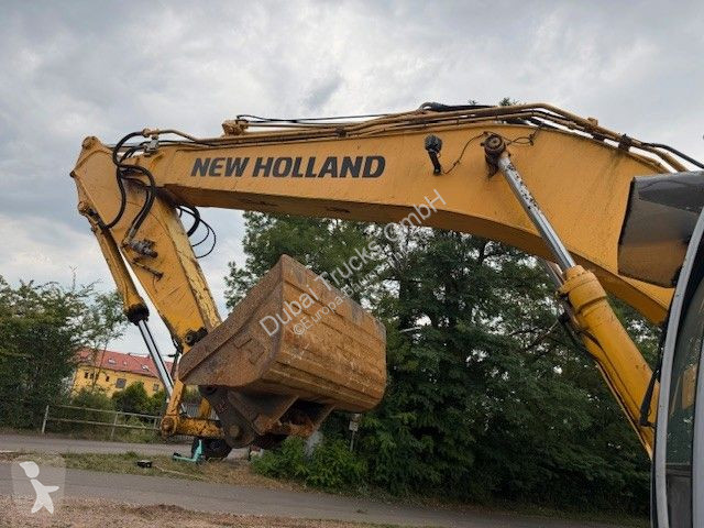 Escavatore New Holland 215 B