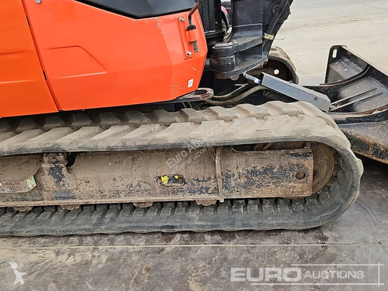 Escavadora Kubota KX080-4A2