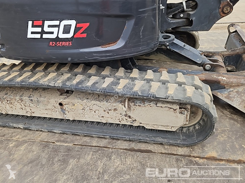 Escavadora Bobcat Z