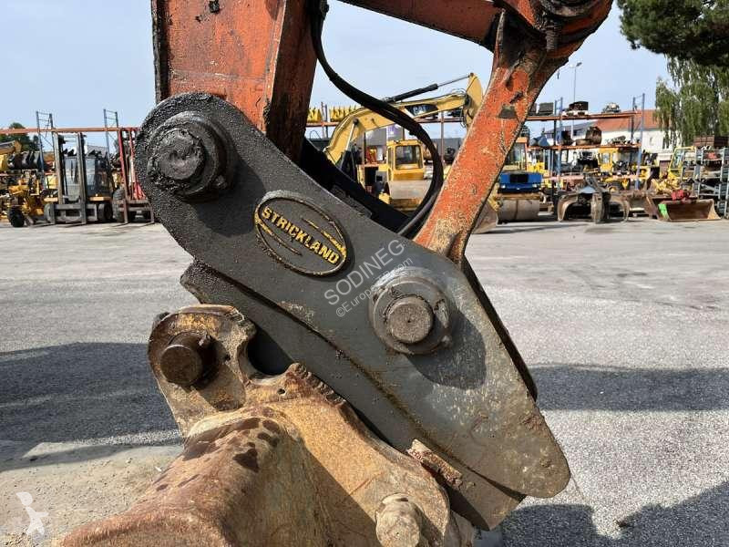 Escavatore Hitachi