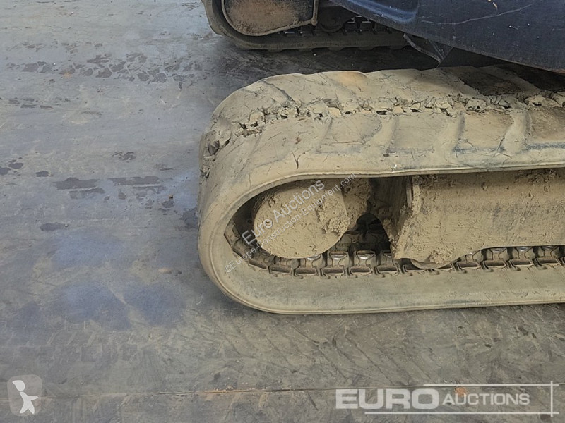 Lopatový nakládač Kubota U48-4