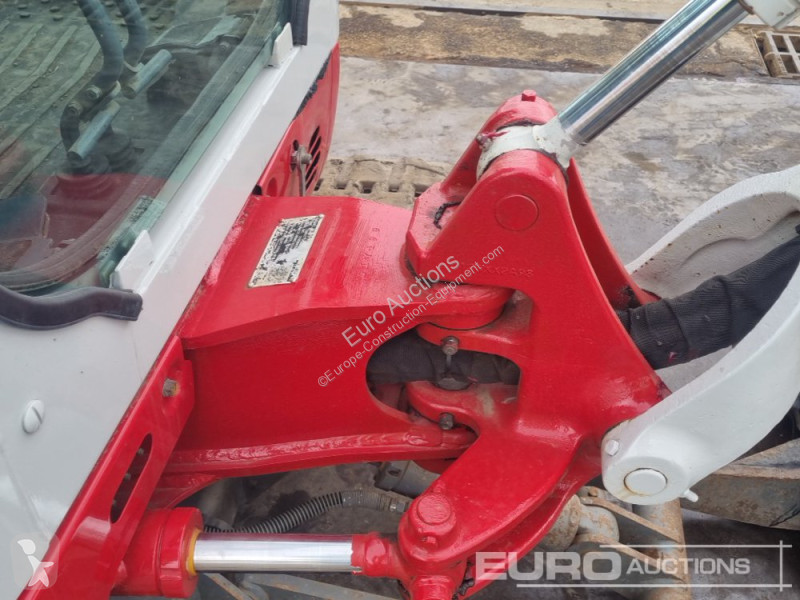 Graafmachine Takeuchi TB216
