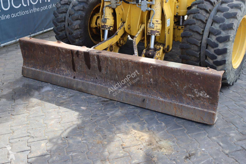 Escavatore Komatsu MR-8