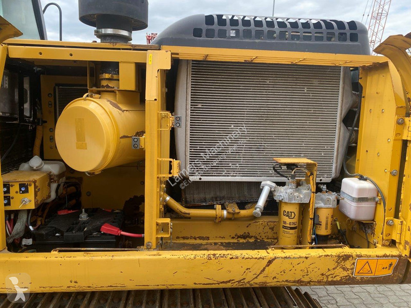 Graafmachine Caterpillar NVT