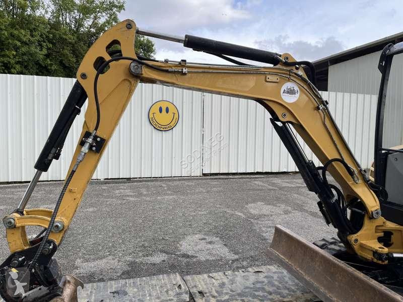 Escavatore Caterpillar CR