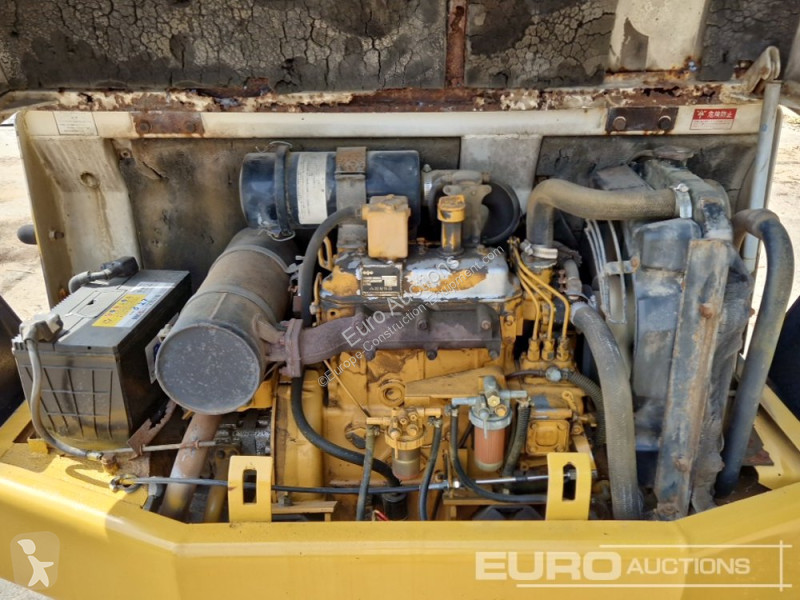 Excavator Komatsu -6