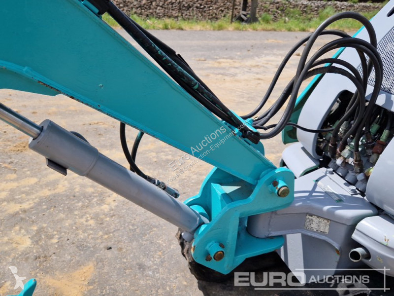 Escavadora Kobelco SS1