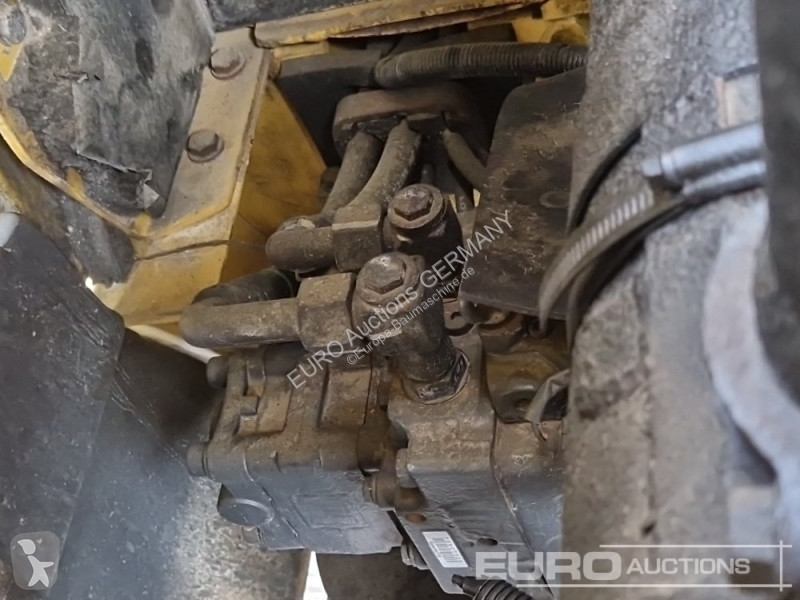 Escavadora Komatsu PC56-7