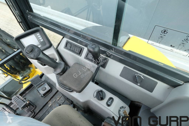 Excavator Komatsu PC35MR | 2018 | 1800h