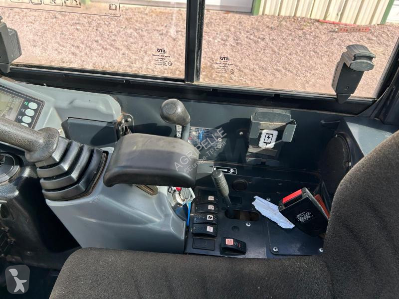 Escavatore Yanmar  VIO 26-6