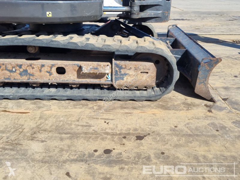 Escavatore Hitachi B-6