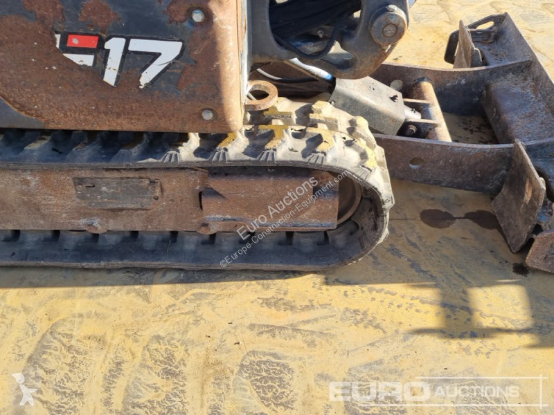 Skovl Bobcat E17