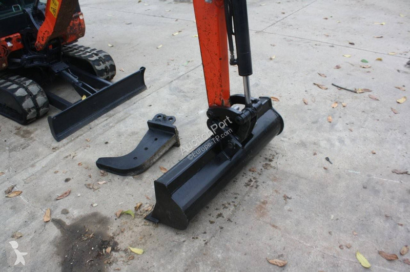 Excavadora Kubota KX015-4