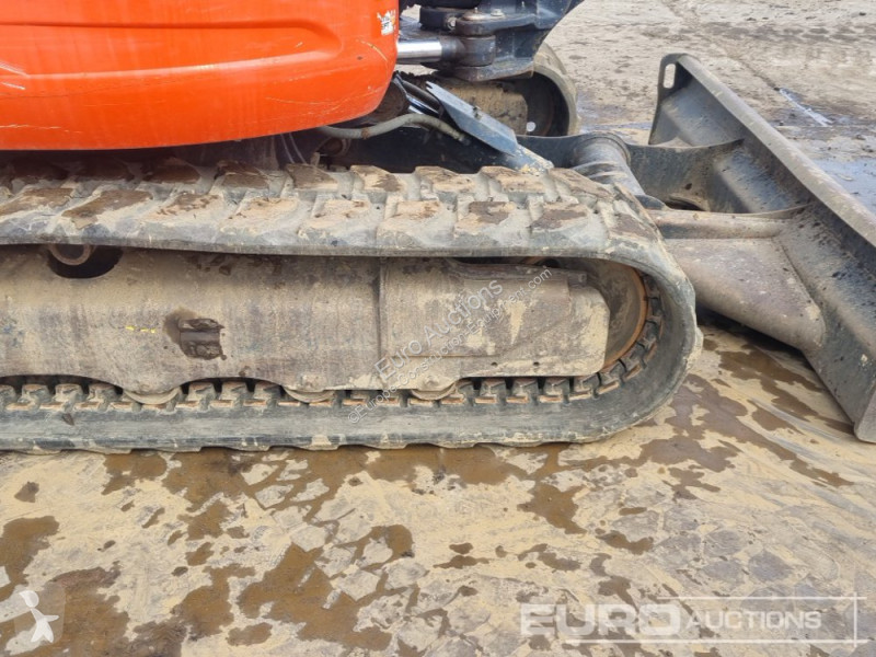 Lopatový nakládač Kubota U55-4