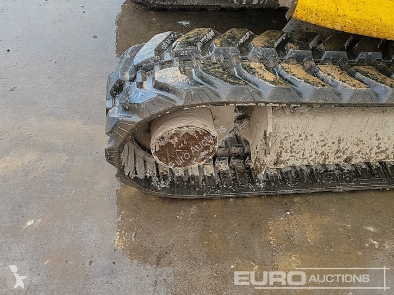 Lopatový nakládač Komatsu PC26MR-3