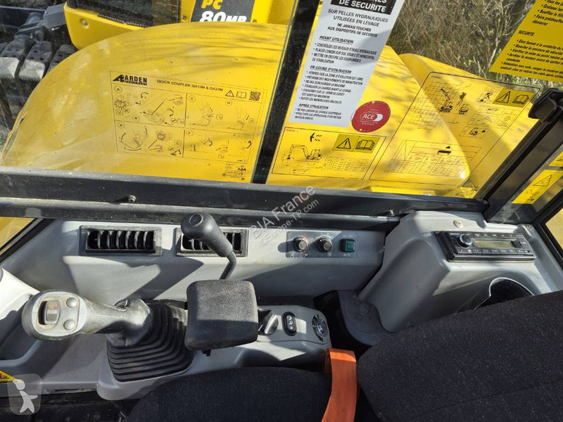 جرافة Komatsu PC80MR-5