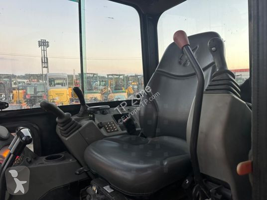 Lopatový nakládač Bobcat e35 cabine à 22500 € ht