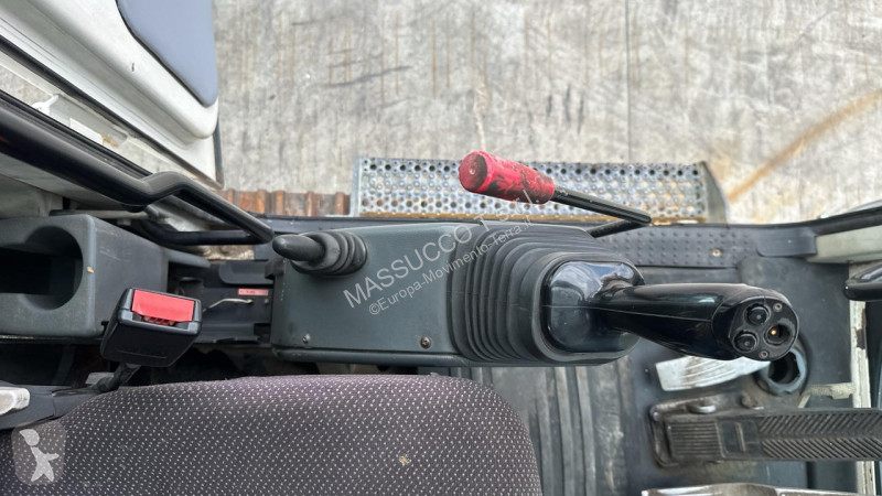 جرافة Liebherr R317