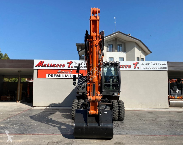 Rýpadlo Hitachi