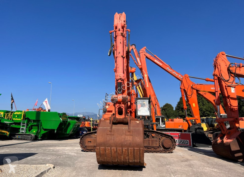Rýpadlo Hitachi