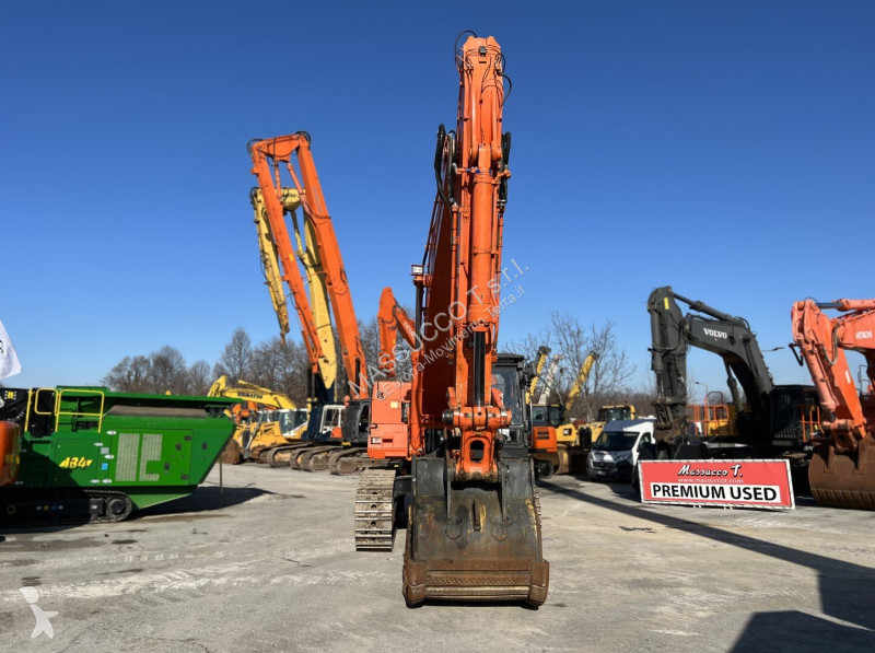 Escavatore Hitachi