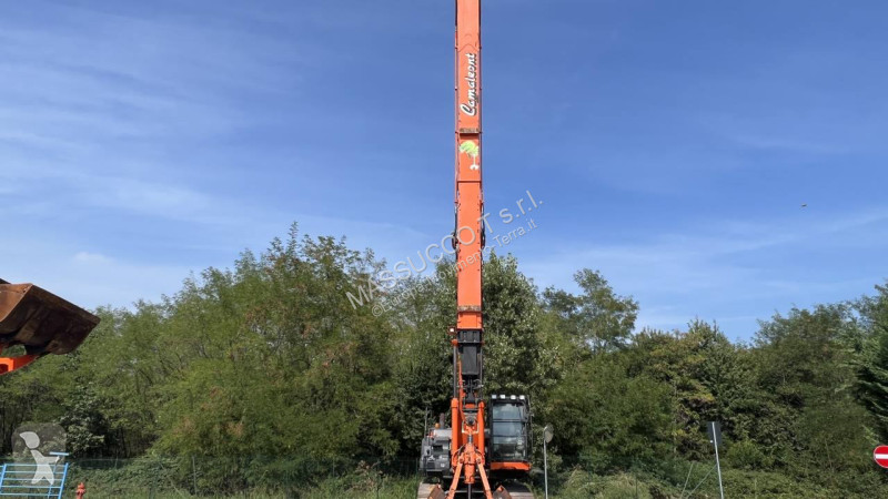جرافة Hitachi 5B CMA