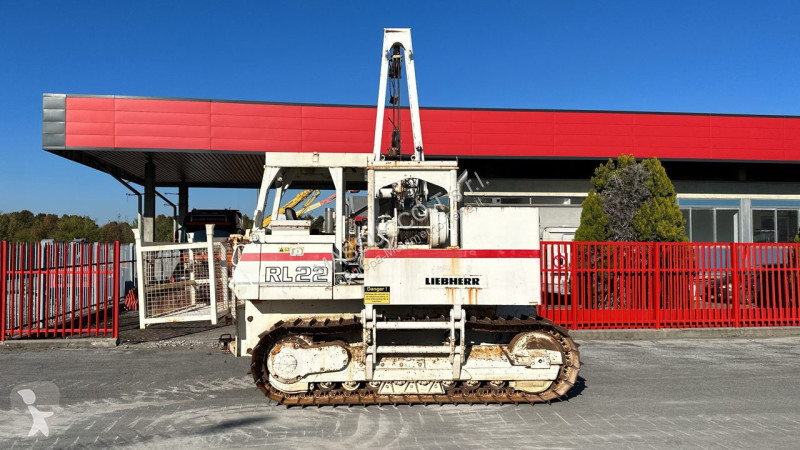 جرافة Liebherr RL 22 B