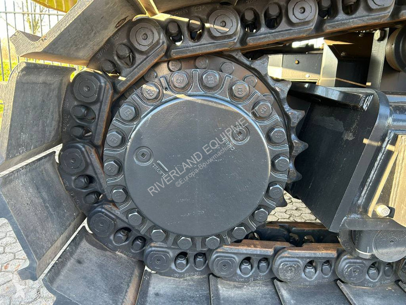 Skovl Caterpillar 374 2024 with all hydr lines...