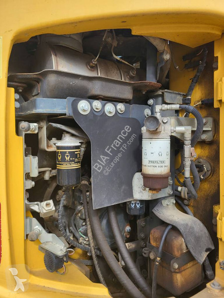 جرافة Komatsu PC138US-11