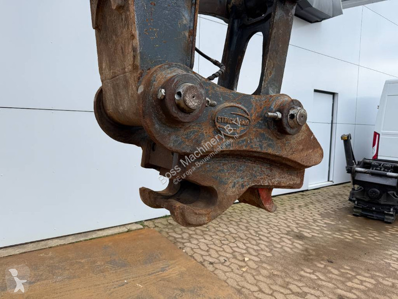 Rýpadlo Hyundai AL - Quick Coupler / 360° Camera