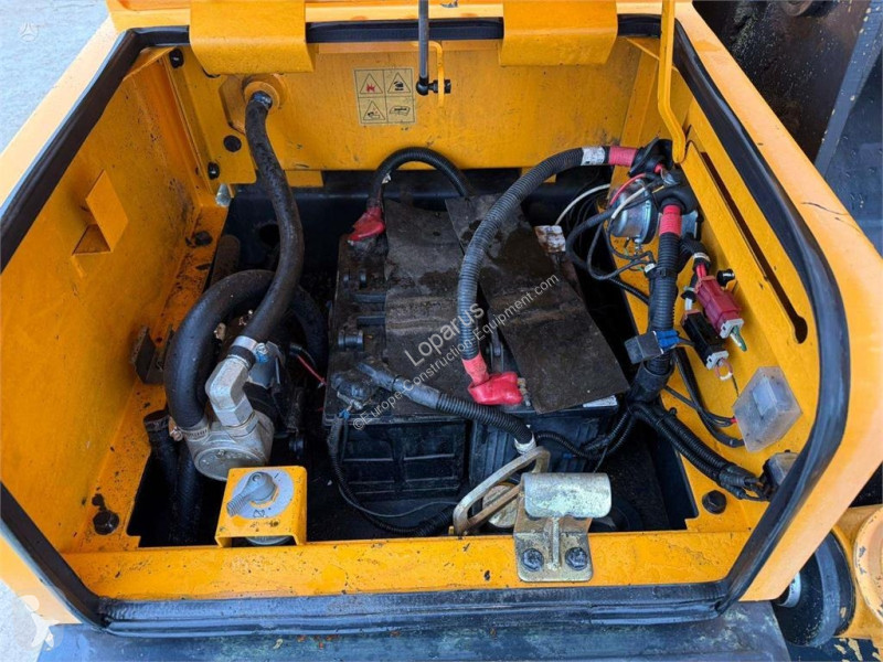 جرافة Hyundai Robex 140 W-7A ROTOTILT