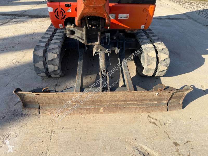 Lopatový nakládač Kubota KX016-4